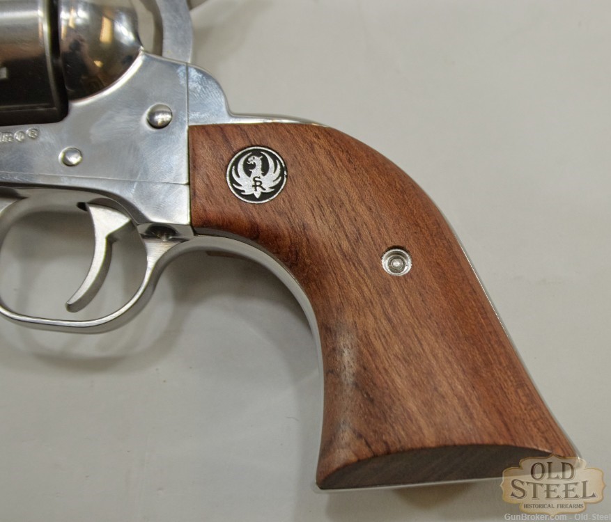 Ruger Vaquero. 357 Magnum. W/ Holster-img-6