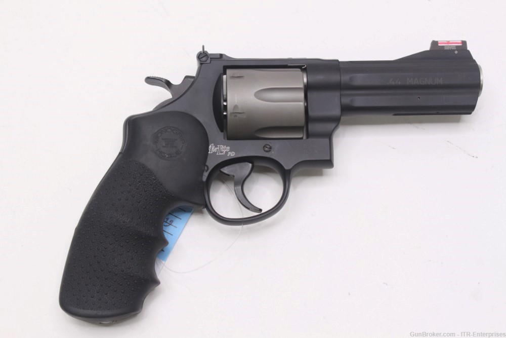 Smith & Wesson 329PD-img-2