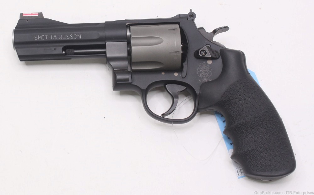Smith & Wesson 329PD-img-1
