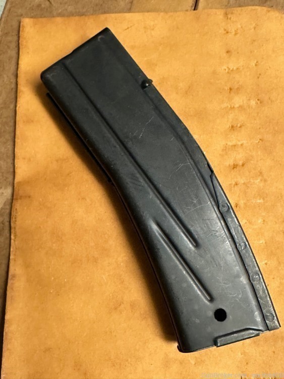 US GI M1 CARBINE 30 RD MAGAZINE MARKED 'J" NEW OLD STOCK. -img-0