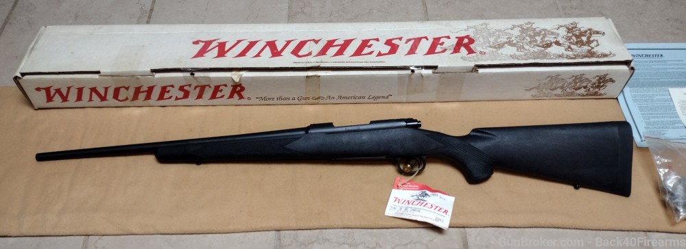 Unfired Like NEW Winchester Model 70 SM Carbine 20" Barrel W/ Box RARE -img-7