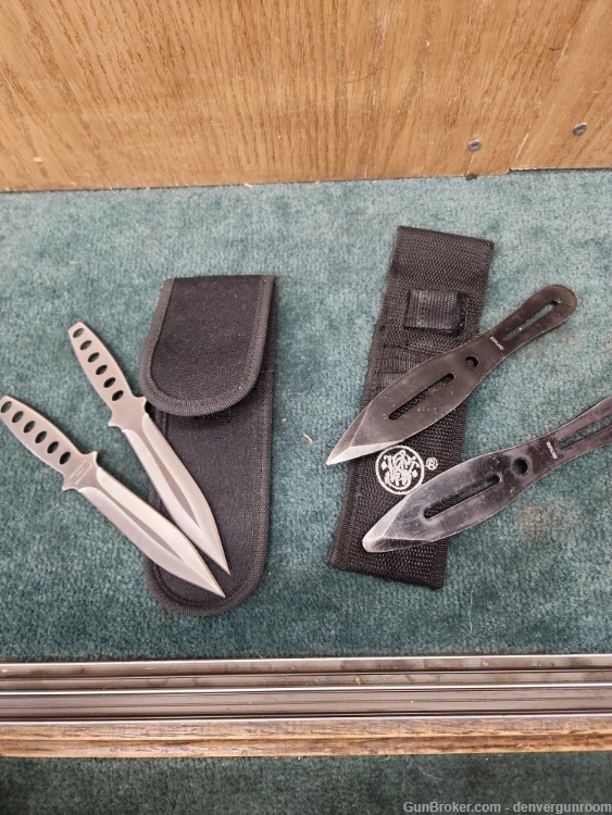 Misc. Throwing knives Lot, S&W and Aero Blades-img-0