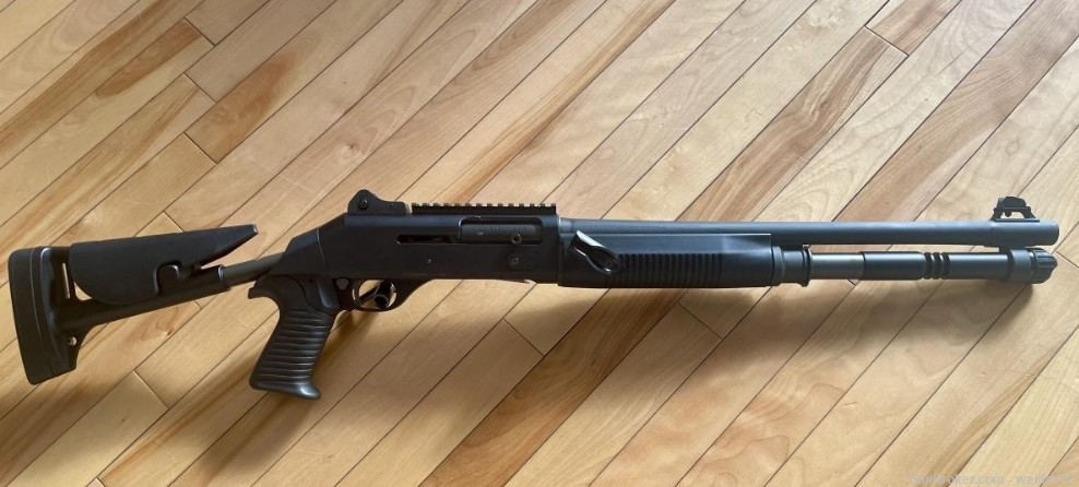  Benelli M4 Tactical-img-1