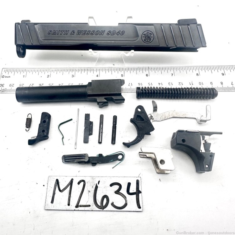 Smith & Wesson SD40 Slide Barrel & Repair Parts -img-0