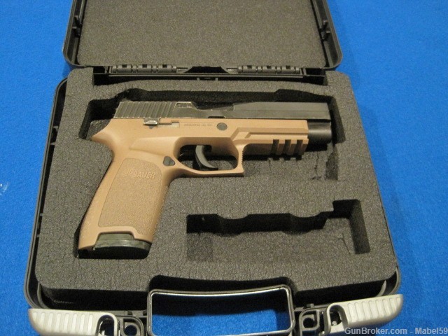 Sig  Sauer P250 in 9X19-img-1