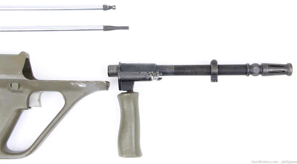 Steyr AUG Parts Kit - Rifle of the Malaysian Military by SME - Very Good-img-6