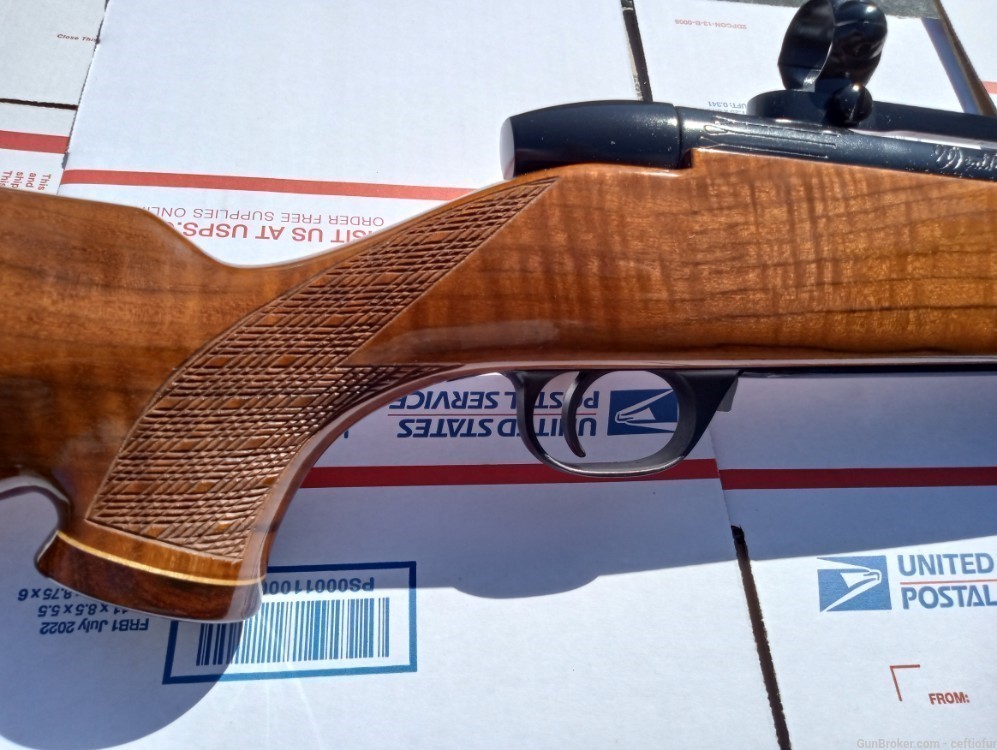 Weatherby Mark V Left hand LH 340 with extras-img-7