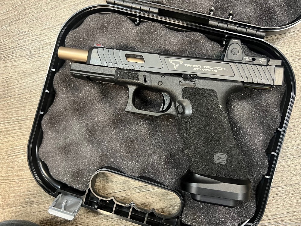 Rare Like New TTI Combat Master Glock 34 Gen 3 type 2 RMR,  John Wick Movie-img-2