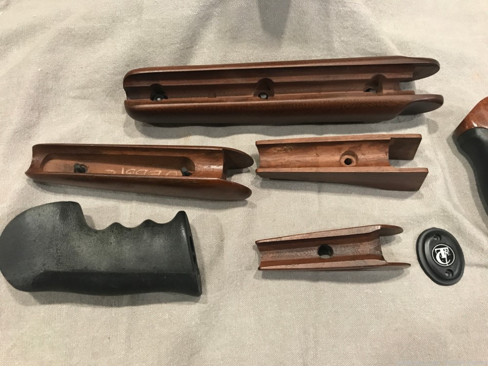 TC Thompson Center Contender Grip And Forend Multiple Parts, As is -img-5