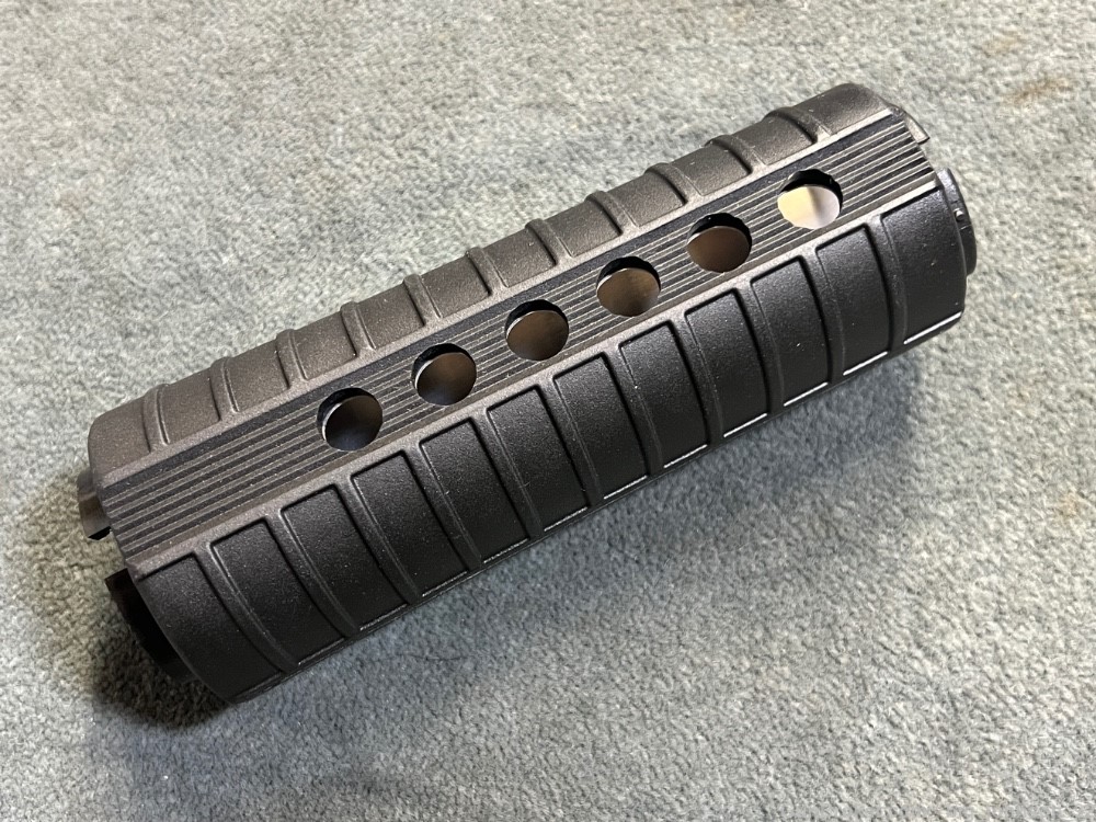 6 Hole Carbine Handguards NOS For Colt M4 or Similar-img-0