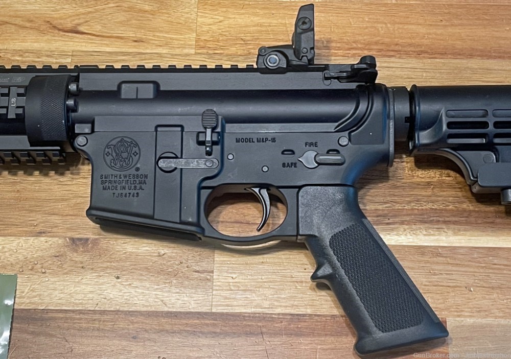 Smith & Wesson M&P15T  w/one new pmag-img-2
