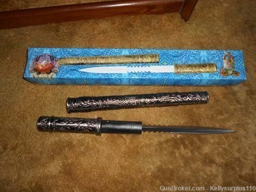 Rajah's Fury Dagger W/Metal Scabbard-img-0