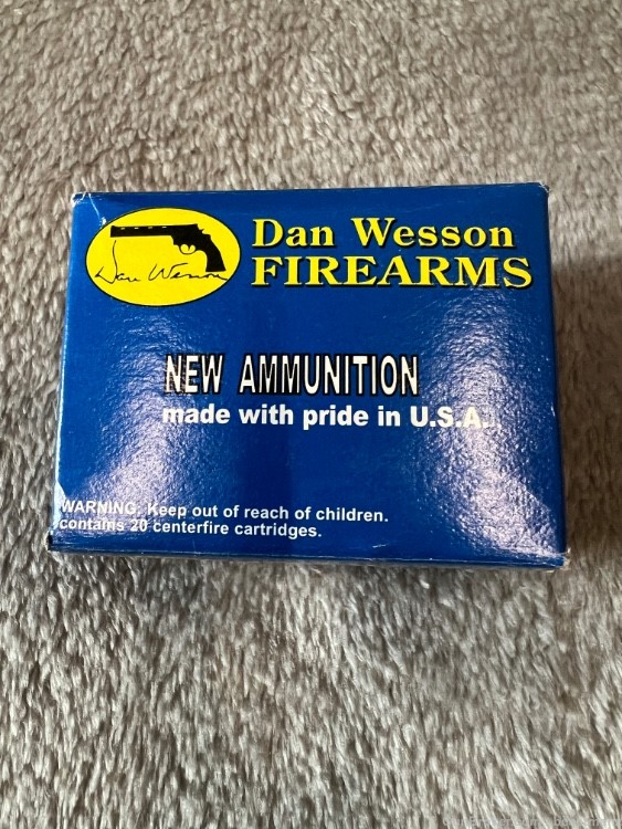 Dan Wesson 357 REM MAX ammo Box is perfect. -img-0