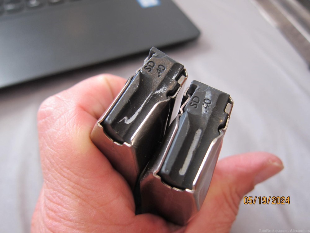 Smith & Wesson SD40 14 Round 40 S&W Cal Magazine 2 Factory Mags-img-2