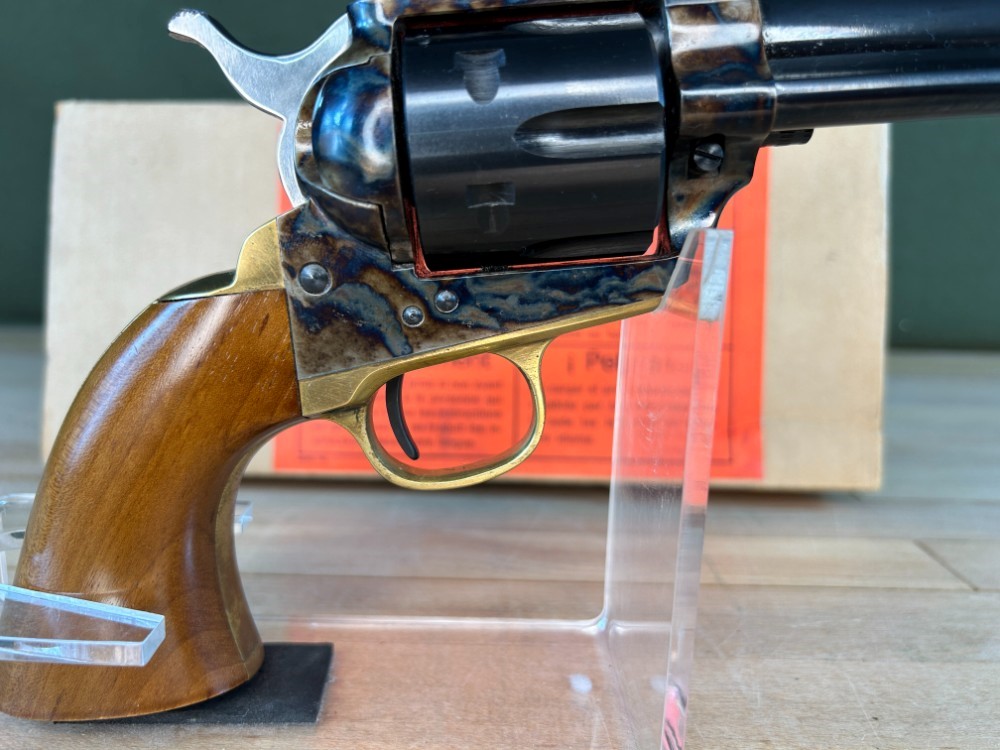 Jager Italy Model 1873 Dakota .45 Colt Revolver 5.5" LNIB Combo 2 Cylinder -img-10