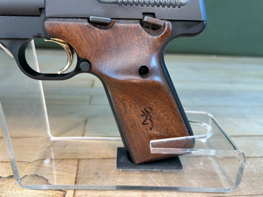Browning Buck Mark Semi Auto Pistol .22 LR 10" Brl Used W/ Scope & 1 Mag -img-10