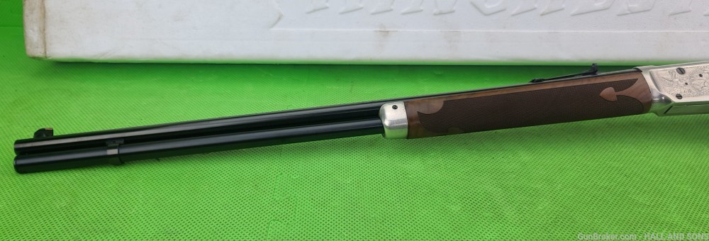 Winchester 94 * LEGENDARY FRONTIERSMEN * 38-55 * BORN 1979 IN ORIGINAL BOX -img-47
