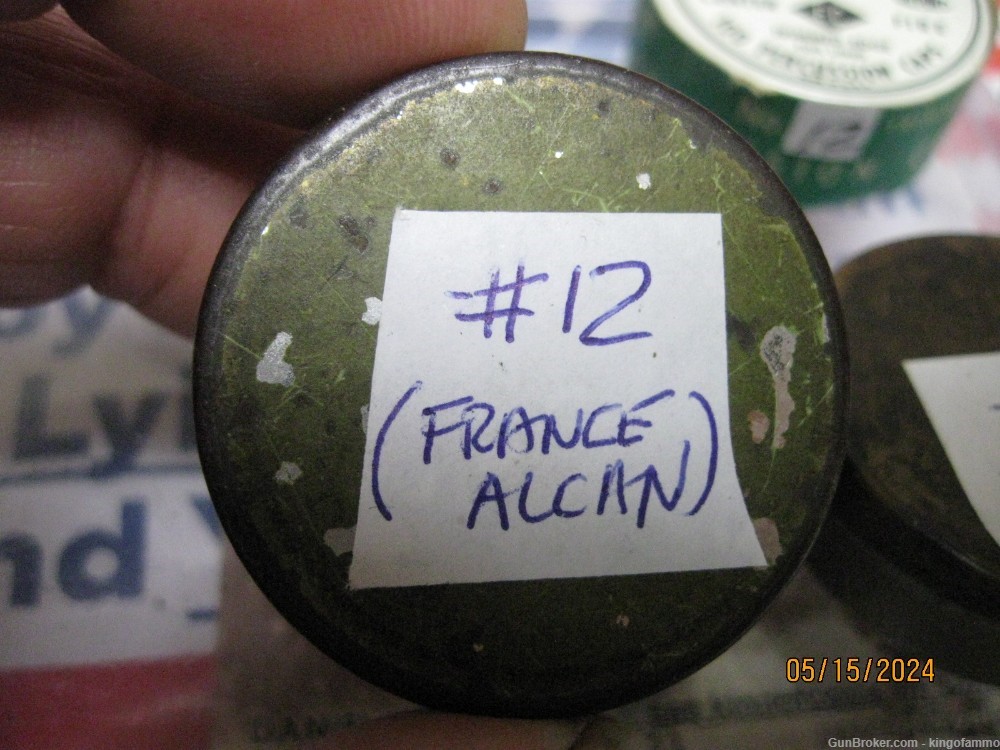 Scarce Tins of # 12, size 56, G12F percussion caps, 100  per tin U pick one-img-4