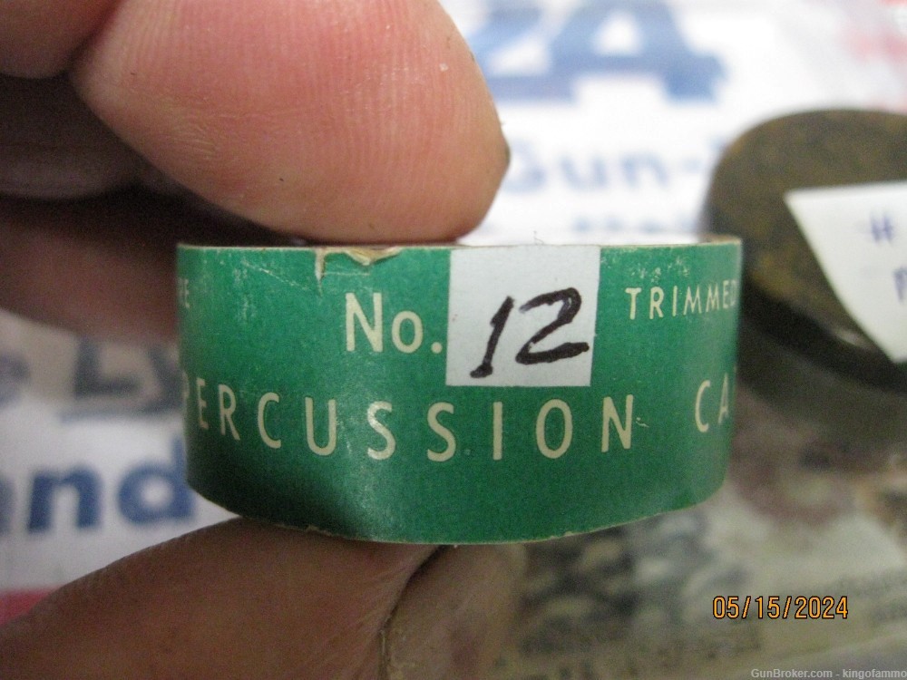 Scarce Tins of # 12, size 56, G12F percussion caps, 100  per tin U pick one-img-9