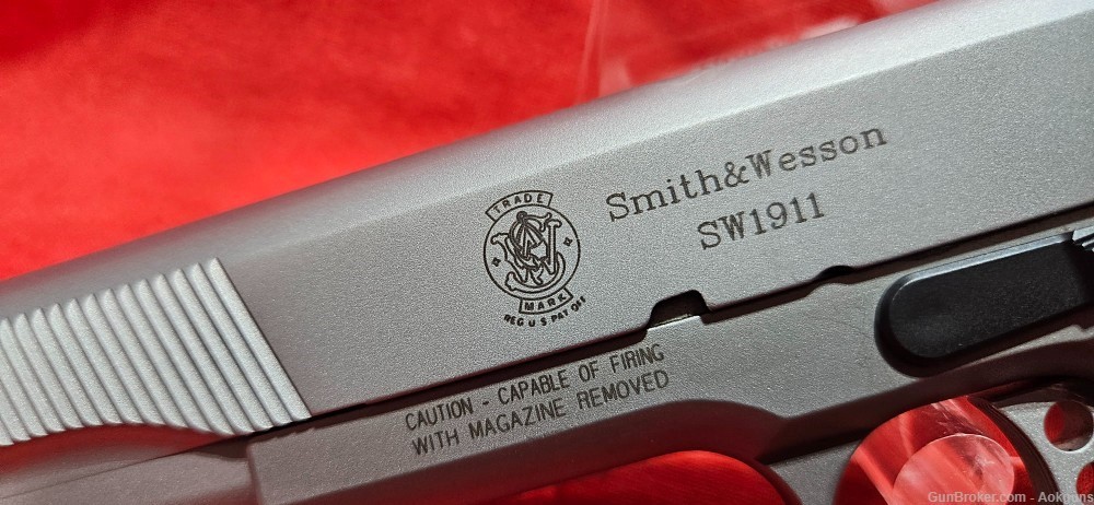 SMITH & WESSON 1911 .45 ACP 5” BBL SS EXCELLENT COND. DON'T MISS OUT-img-12