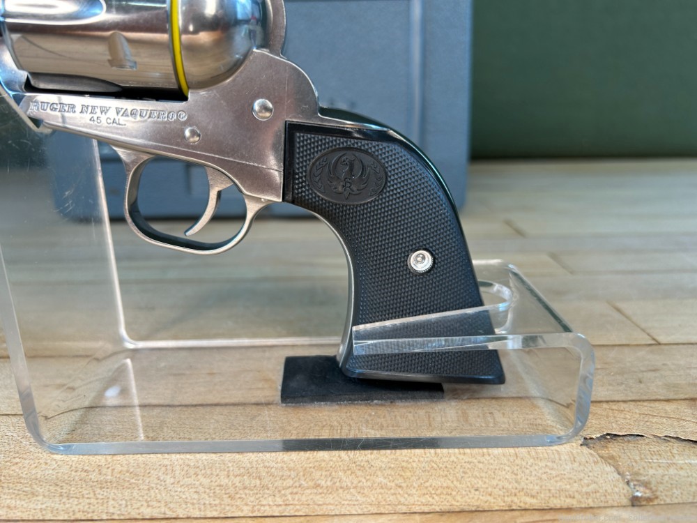 Ruger New Vaquero .45 Colt Single Action Revolver LNIB 2007 5.5" Brl Gloss -img-9