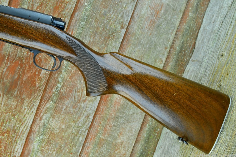 EXC. Pre-64 Winchester Model 70 - .270 - *FEATHERWEIGHT*-img-1