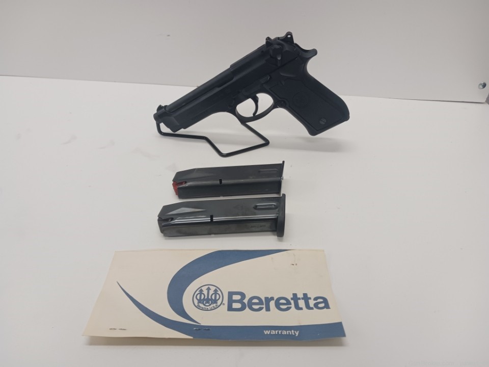 Beretta 92FS, 9MM, With 2 15RD Mags, Good Condition, See Photos-img-10
