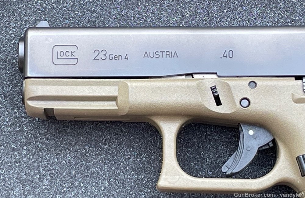 RARE like new Glock 23 GEN 4 OD GREEN pistol-img-3