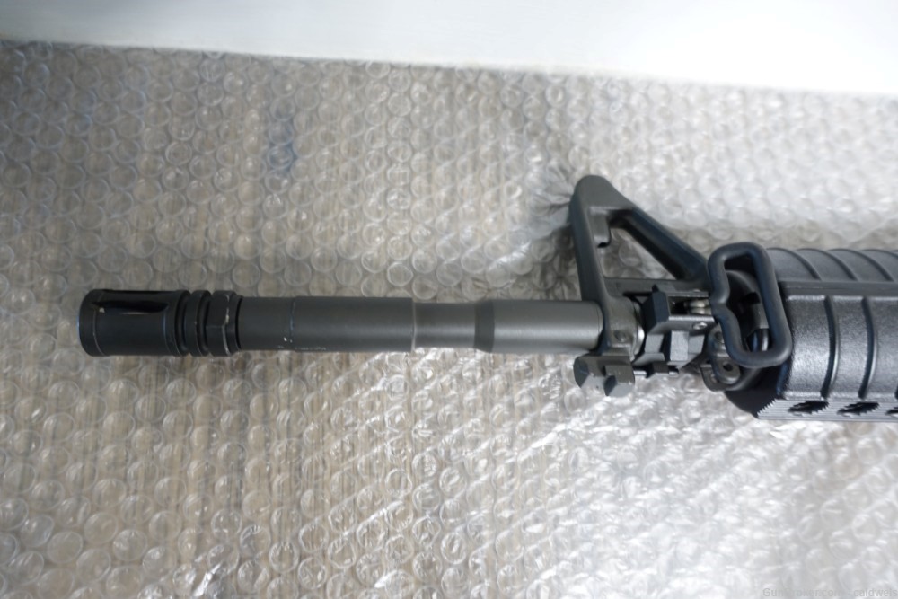Colt M4LE 6921 14.5" Factory SBR complete upper-img-1