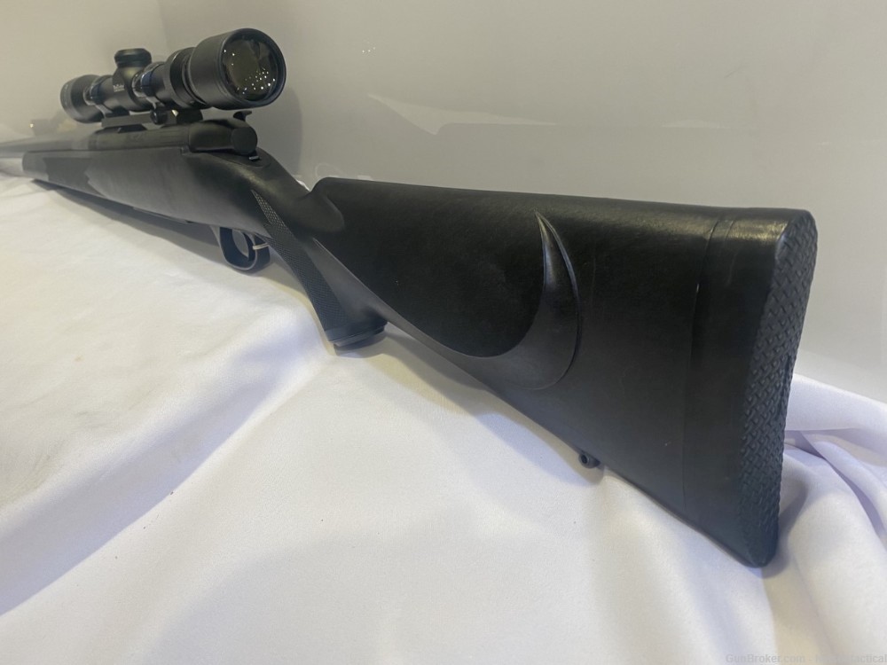 USED - Weatherby Mark V 7mm Rem Mag Bolt Action Rifle-img-4
