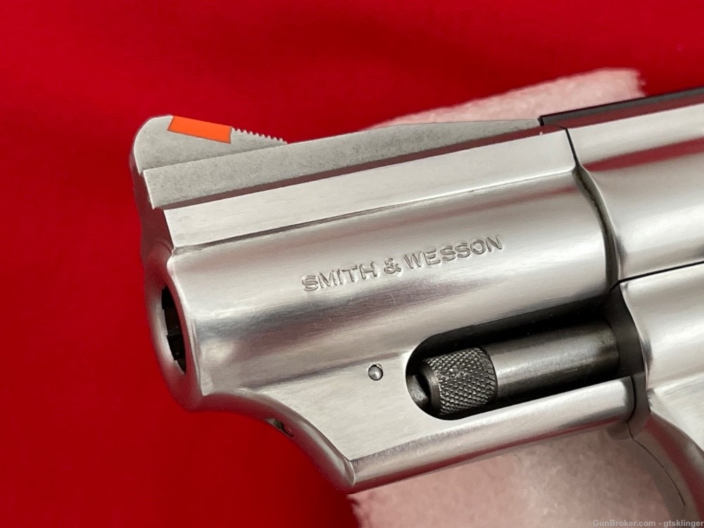 Smith & Wesson 66-2 original box 2½" barrel .357 mag excellent S&W RARE -img-27