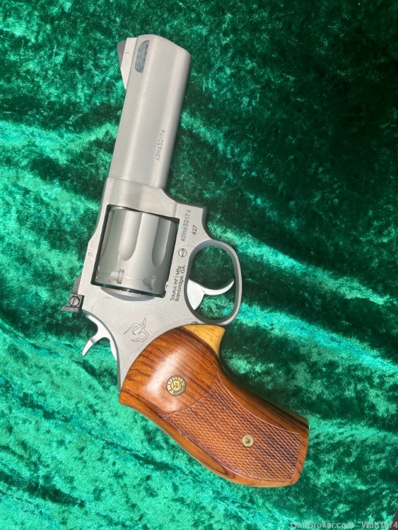 Taurus 357 Mag Revolver Tracker-img-3