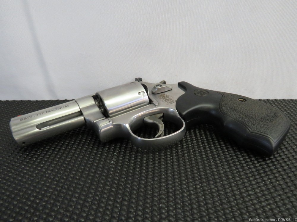 PENNY! SMITH & WESSON MODEL 686-6 .357MAG W/ 3" BARREL, NIB!-img-13