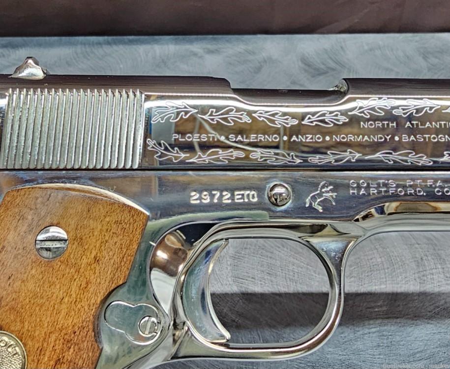Colt 1911 .45acp Pistol 25th Anniv  WWII Commemorative W/Wood Display Box-img-8