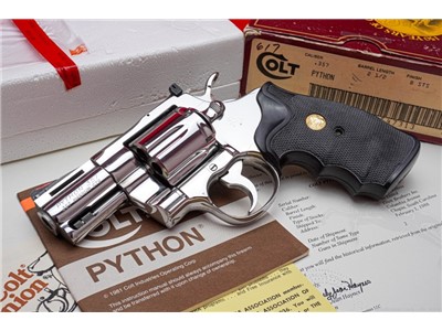 NIB 1986 Colt Python 2.5" .357 Mag Factory Bright Stainless Unfired!