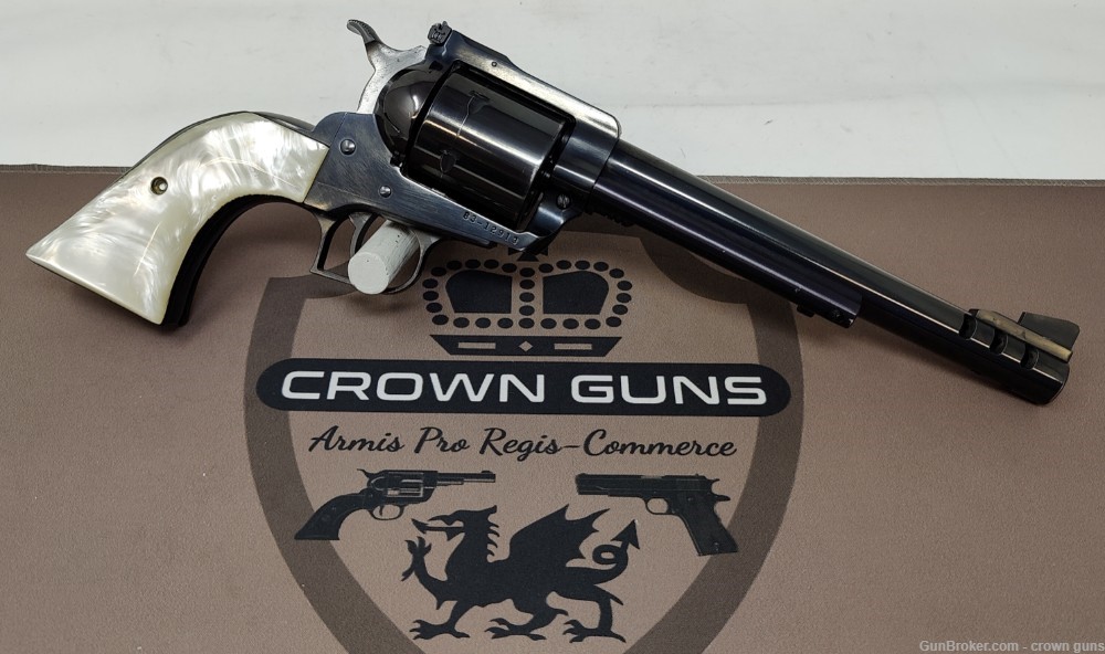 Ruger Super Blackhawk in 44 magnum, Ported 7.5", EXCELLENT-img-0