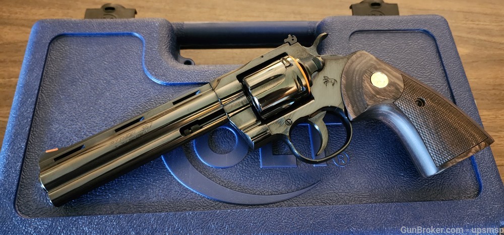 COLT PYTHON 357 MAGNUM | 38 SPECIAL  BLUED      PYTHON-BP6WTS-img-0