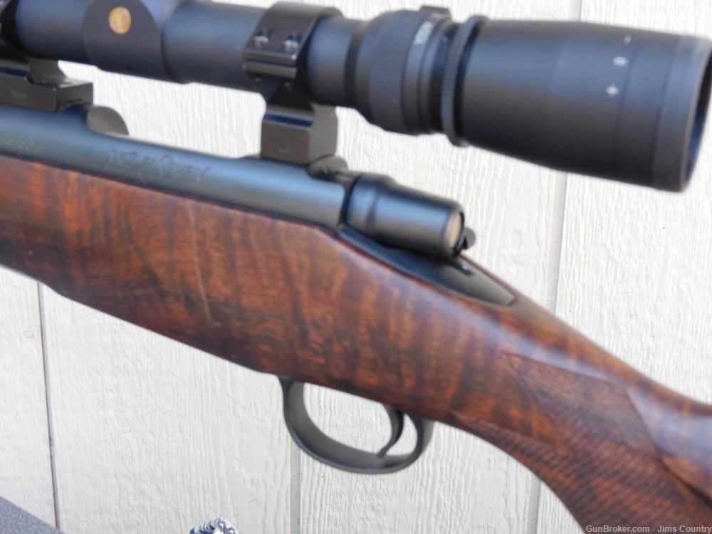 Remington Model 7 7mm SAUM w\Leupold VX-3 3.5-10x40 *Pre-Owned*-img-6