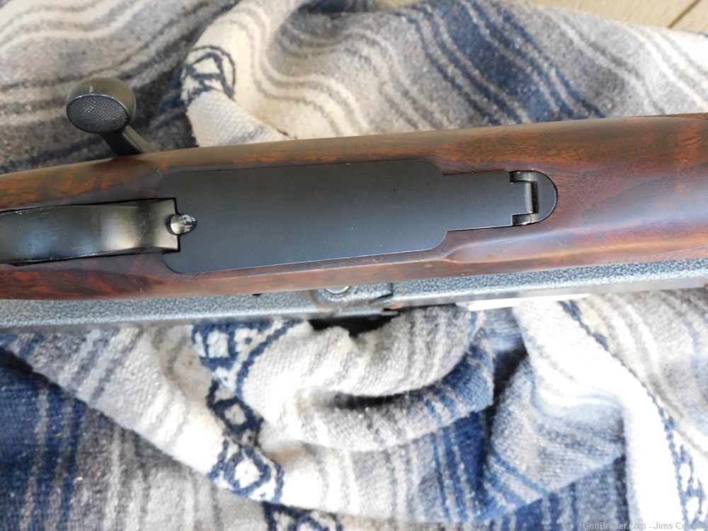 Remington Model 7 7mm SAUM w\Leupold VX-3 3.5-10x40 *Pre-Owned*-img-24