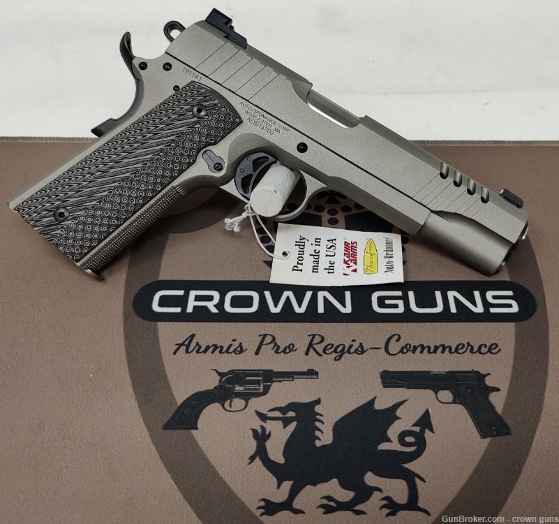 Auto Ordnance Stainless 1911A1 in 45acp, EXCELLENT-img-1