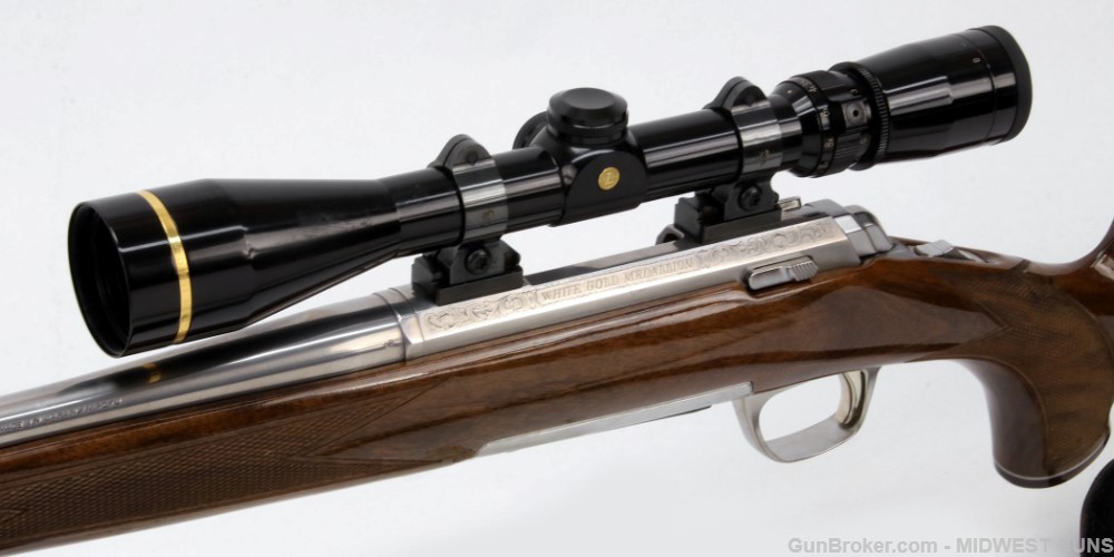 Browning X-Bolt White Gold Medallion .300 WSM With Scope Pre-owned 2010-img-1
