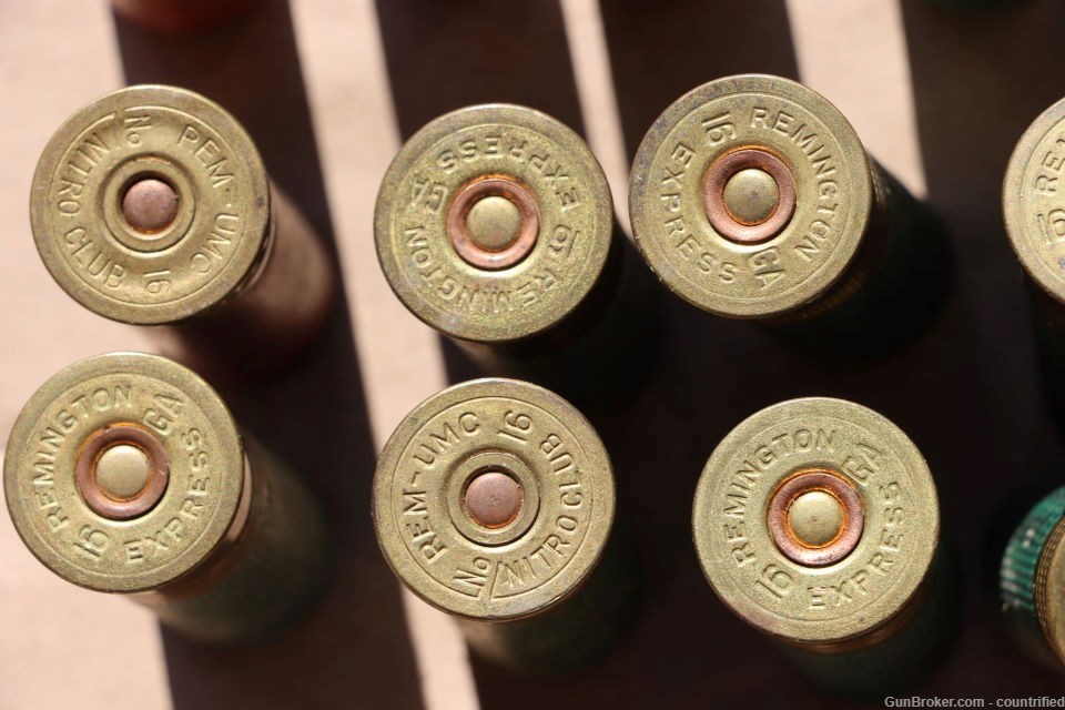 21 Vintage Remington Shotgun Shells-img-8