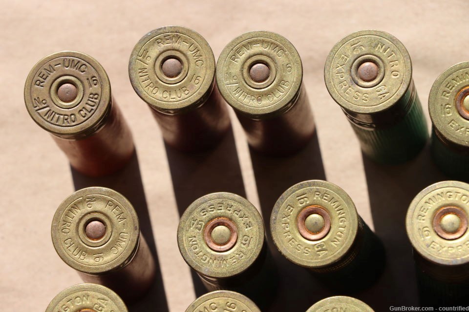 21 Vintage Remington Shotgun Shells-img-2