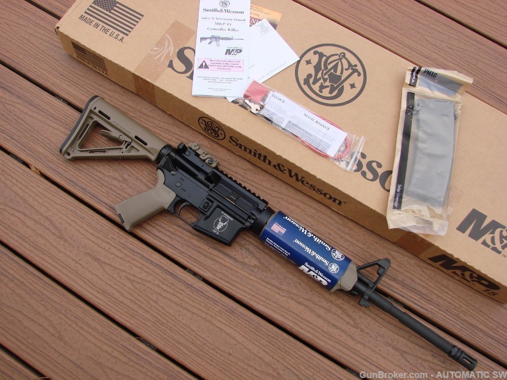 Smith & Wesson M&P 15 M&P15 FDE 5.56mm New In Box S&W-img-104