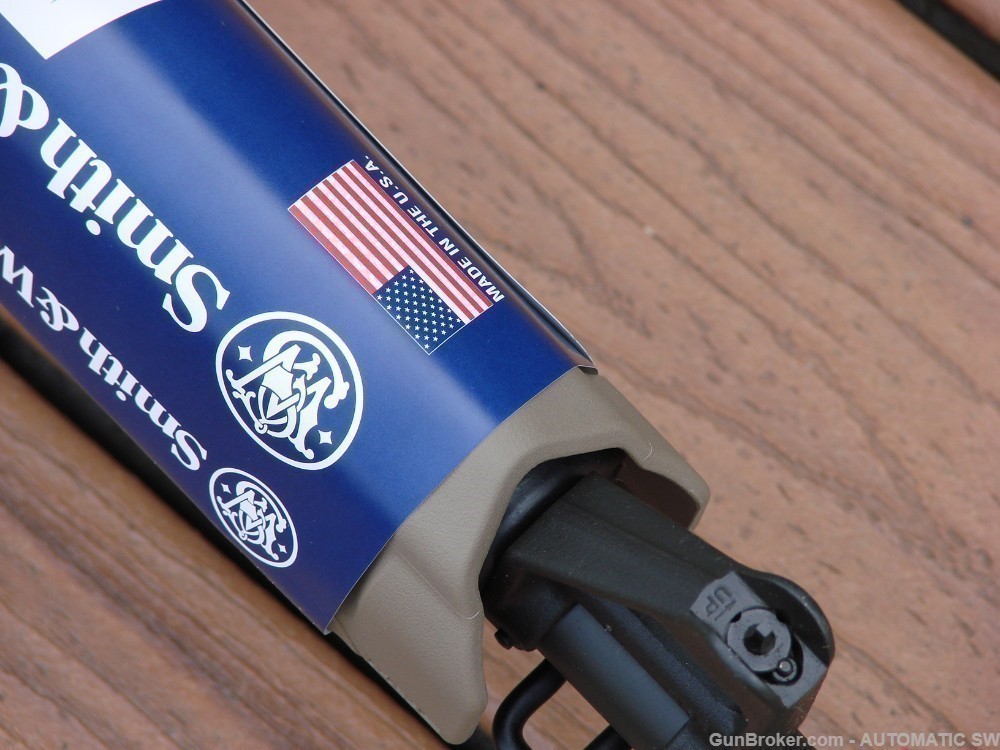Smith & Wesson M&P 15 M&P15 FDE 5.56mm New In Box S&W-img-84