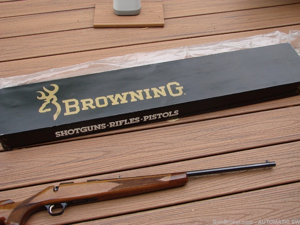 Browning A-Bolt 22 Magnum RF With Sights ANIB 22" Excellent Wood-img-170