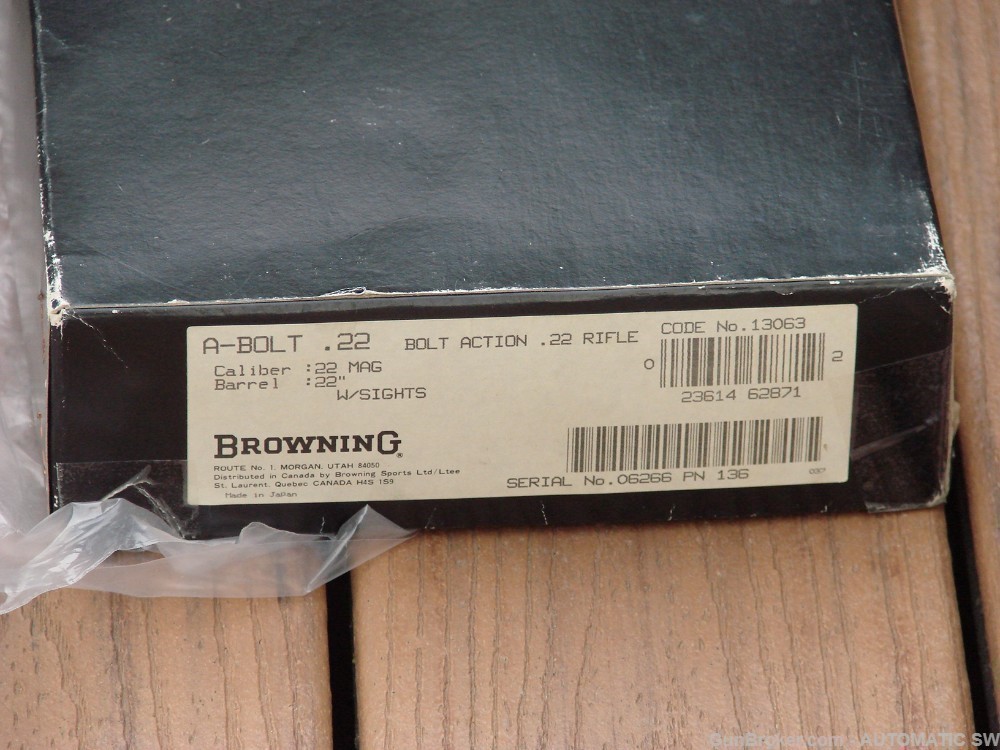 Browning A-Bolt 22 Magnum RF With Sights ANIB 22" Excellent Wood-img-171