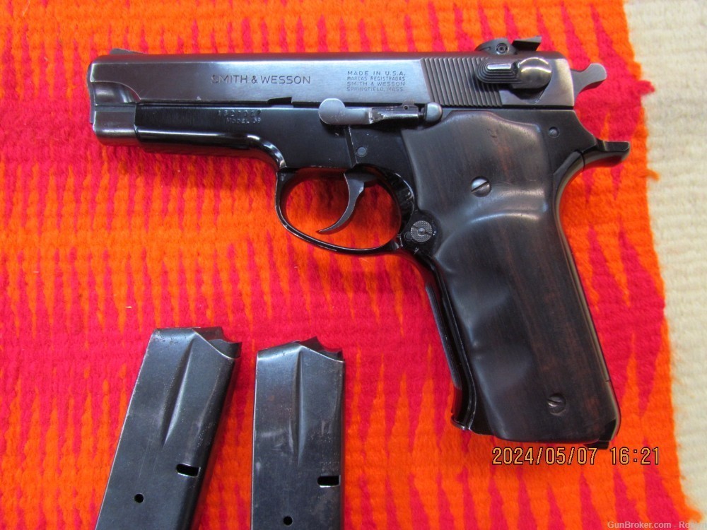 S&W Model 59 ,9mm ,4 inch barrel ,3 mags-img-1