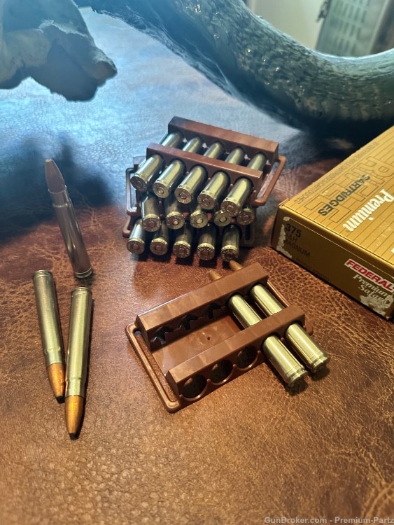 375 H&H Rifle Ammunition Ammo 300 gr Bonded Bullet 1 Box of 20 by Federal  -img-1