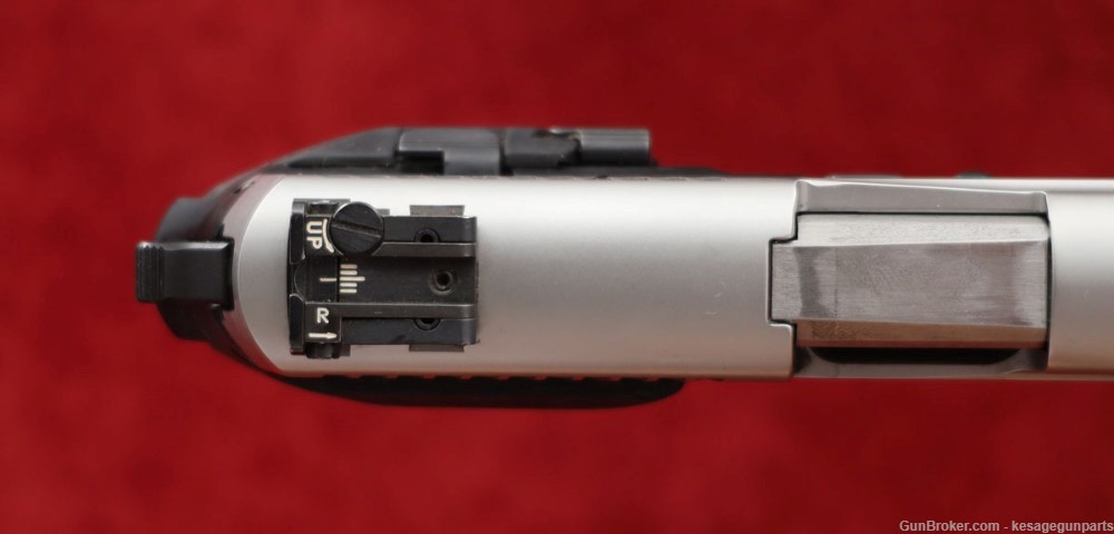 Sig Sauer P226S Two Tone Adjustable Sights Target Barrel GERMAN-img-7